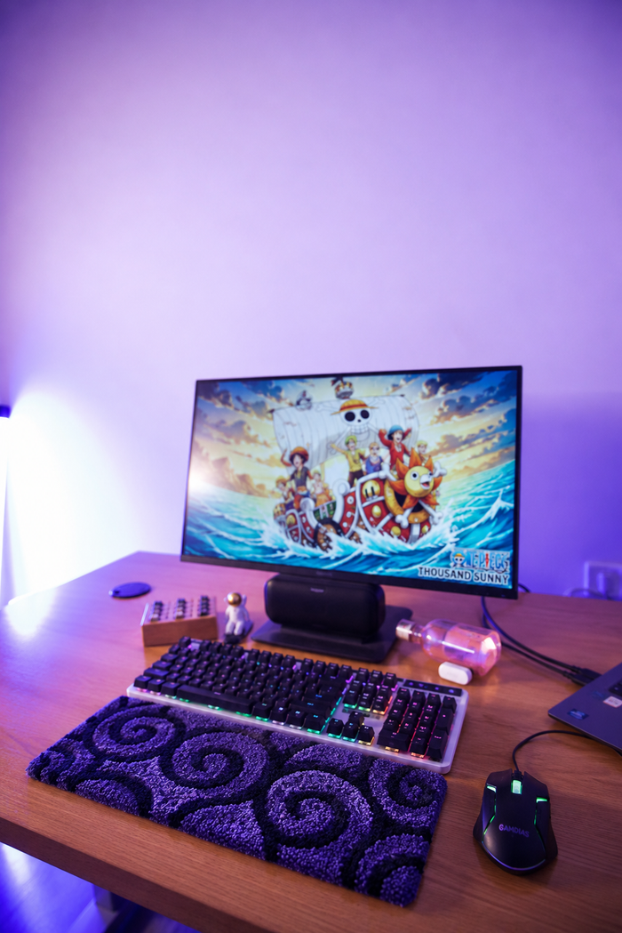 Devil Fruit (One Piece) Desk Rug – Hand-tufted, 45 × 17 cm
