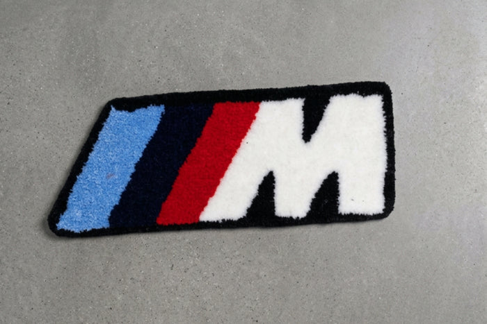 M Competition (BMW) Desk Rug – Hand-tufted, 45 × 17 cm