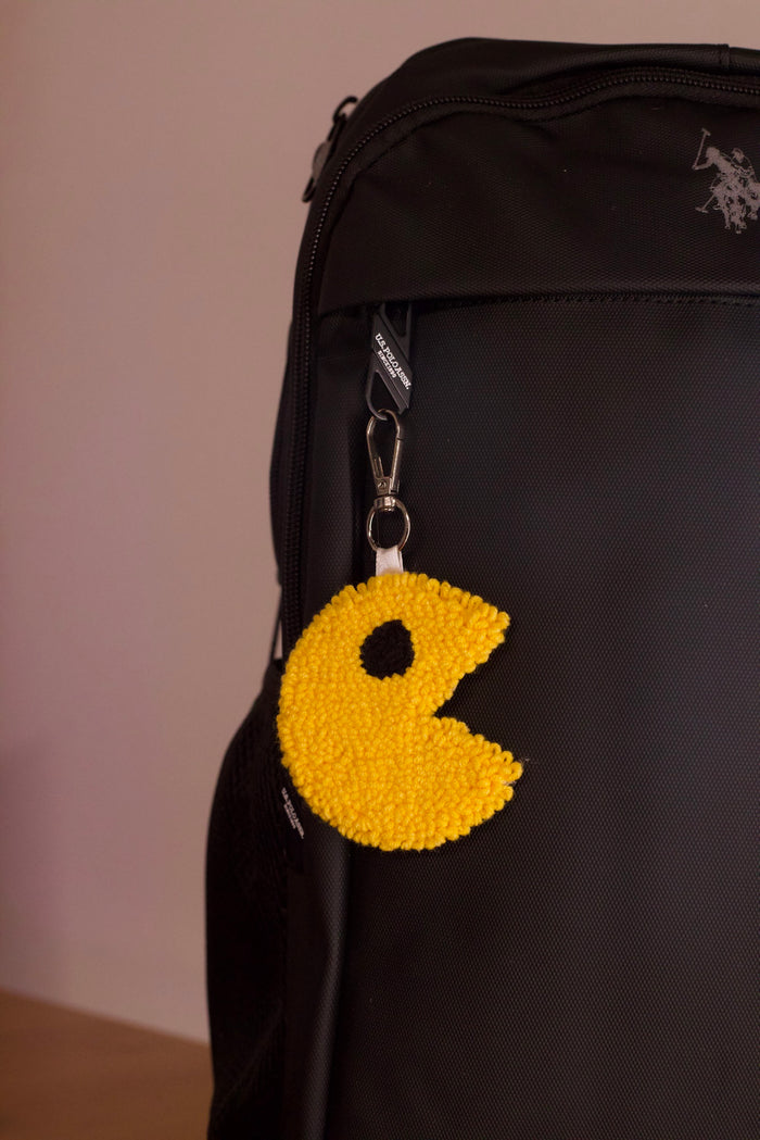 Pac-Man Charm – Punch Needle, 8 cm